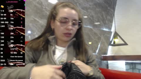 Snapshot of _isaabellaa chatting on 01-20-25, 12:07 Isa online show from 01-20-25, 12:07