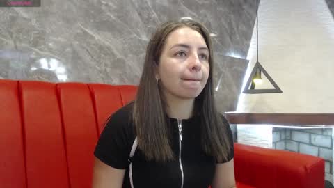 Snapshot of _isaabellaa chatting on 02-01-25, 11:10 Isa online show from 02-01-25, 11:10