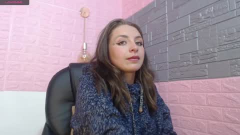 Snapshot of _isaabellaa chatting on 02-02-25, 06:20 Isa online show from 02-02-25, 06:20