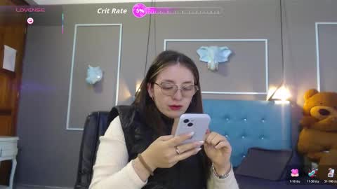 Snapshot of _isaabellaa chatting on 02-10-26, 12:20 Isa online show from 02-10-26, 12:20