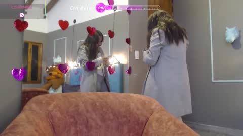 Snapshot of _isaabellaa chatting on 02-19-26, 01:07 Isa online show from 02-19-26, 01:07