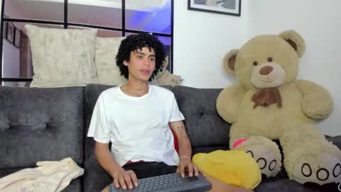 Jay online show from 01-15-25, 05:50