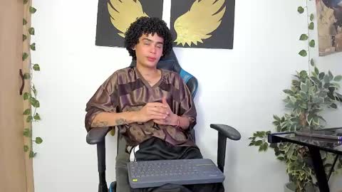 Jay online show from 02-02-25, 01:12