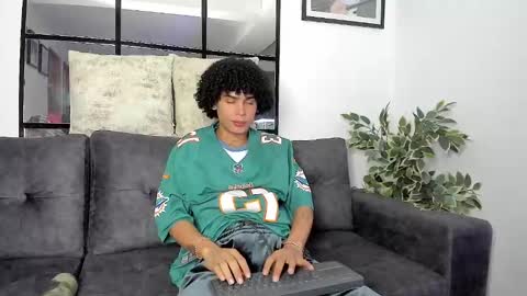 Jay online show from 02-06-25, 11:37