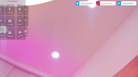 Jasmine online show from 06-06-26, 10:53