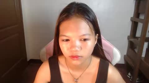 Jen online show from 05-08-26, 04:23