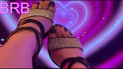  ...  online show from 04-02-26, 09:12