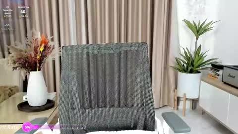 Snapshot of _joliie_ chatting on 11-11-25, 03:34 _joliie_ online show from 11-11-25, 03:34