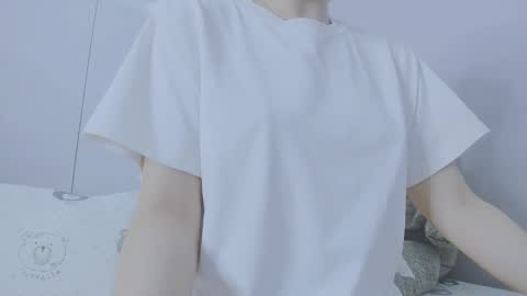 Snapshot of _joly_ chatting on 09-14-25, 04:55 Joly online show from 09-14-25, 04:55