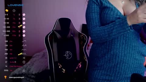 Snapshot of _just_a_queen_3 chatting on 01-11-25, 11:34 _just_a_queen_3 online show from 01-11-25, 11:34