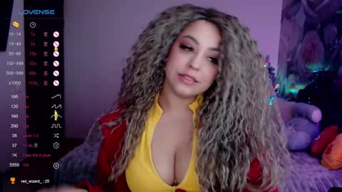 Snapshot of _just_a_queen_3 chatting on 02-06-25, 06:13 _just_a_queen_3 online show from 02-06-25, 06:13