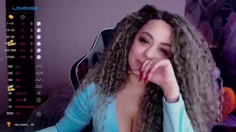 Snapshot of _just_a_queen_3 chatting on 02-17-25, 06:04 _just_a_queen_3 online show from 02-17-25, 06:04