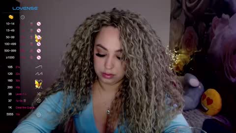 Snapshot of _just_a_queen_3 chatting on 03-07-25, 06:22 _just_a_queen_3 online show from 03-07-25, 06:22