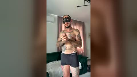 _justanormalguy_x online show from 07-03-26, 08:32