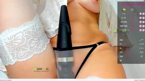 Snapshot of _justcallme_ chatting on 03-01-26, 08:33 _justcallme_ online show from 03-01-26, 08:33