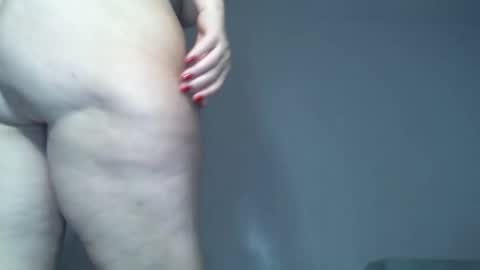 Snapshot of _kapelka_ chatting on 10-14-25, 03:07 KAPELKA online show from 10-14-25, 03:07