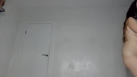 KAPELKA   online show from 06-15-26, 05:59