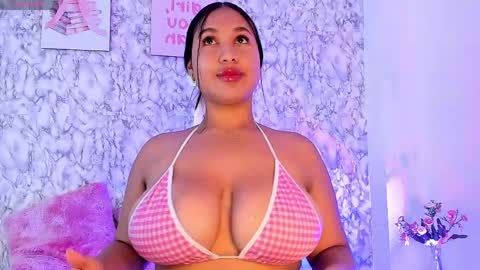 Snapshot of _karenestrada_ chatting on 05-19-26, 04:08 Karen online show from 05-19-26, 04:08