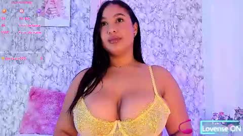 Snapshot of _karenestrada_ chatting on 07-14-26, 10:21 Karen online show from 07-14-26, 10:21