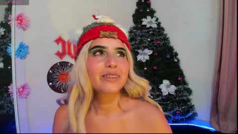 Snapshot of _karine01 chatting on 12-24-24, 11:06 _karine01 online show from 12-24-24, 11:06