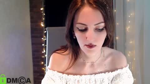 Snapshot of _karolina chatting on 01-08-25, 06:20 karolina online show from 01-08-25, 06:20