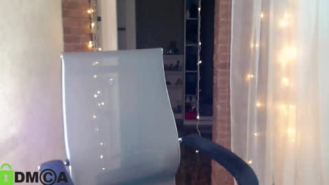 Snapshot of _karolina chatting on 02-27-25, 06:42 karolina online show from 02-27-25, 06:42