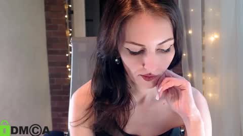Snapshot of _karolina chatting on 03-09-25, 09:46 karolina online show from 03-09-25, 09:46