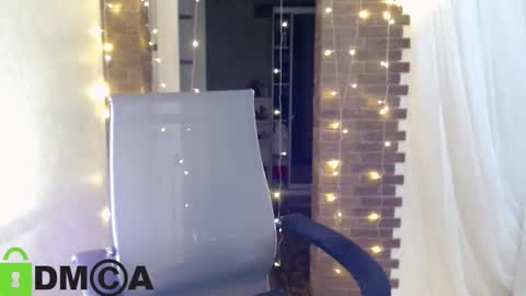 Snapshot of _karolina chatting on 09-14-25, 04:50 karolina online show from 09-14-25, 04:50
