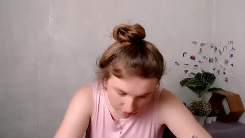 Kassie online show from 05-20-26, 12:22