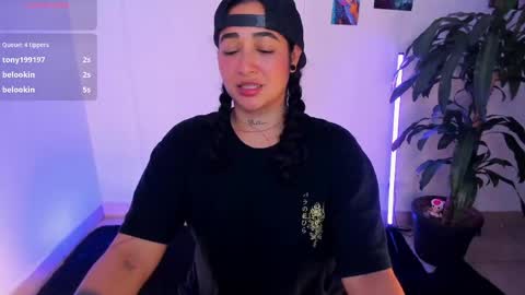     online show from 06-07-26, 12:15