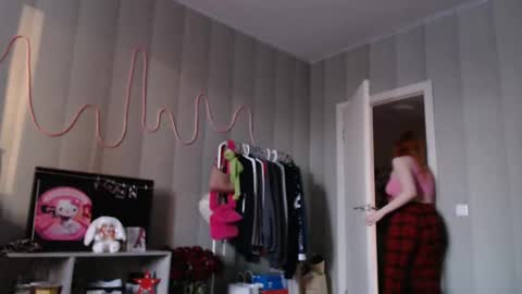 Snapshot of _katemiller_ chatting on 01-14-25, 09:45 katemiller online show from 01-14-25, 09:45