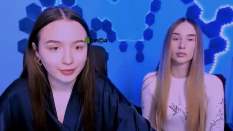 _kellykitten_ online show from 12-16-25, 10:09