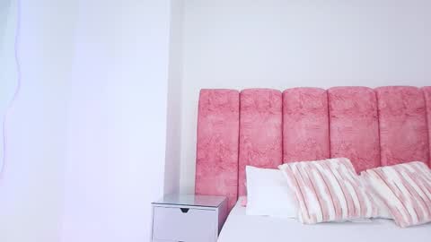 Snapshot of _kendall_07 chatting on 11-13-25, 11:53 Kendall online show from 11-13-25, 11:53