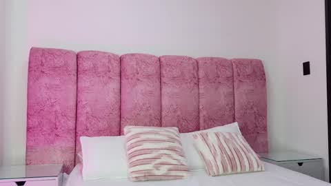 Snapshot of _kendall_07 chatting on 01-16-26, 11:58 Kendall online show from 01-16-26, 11:58