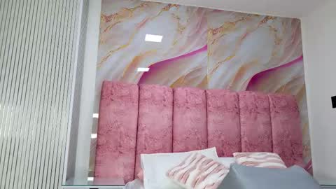 Snapshot of _kendall_07 chatting on 02-13-26, 11:50 Kendall online show from 02-13-26, 11:50