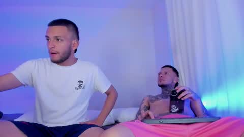 Snapshot of _kevin_xxx chatting on 11-14-25, 02:27 online show from 11-14-25, 02:27