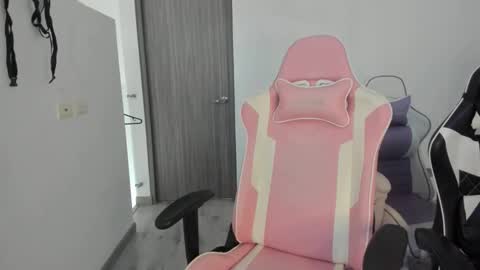 khloe sweet online show from 11-09-25, 07:56