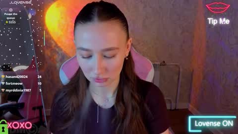 Snapshot of _kiki_angel_ chatting on 02-25-26, 02:10 Kiki online show from 02-25-26, 02:10