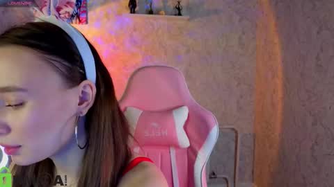 Snapshot of _kiki_angel_ chatting on 03-06-26, 09:28 Kiki online show from 03-06-26, 09:28