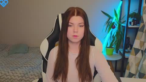 Molly   Emily online show from 01-17-25, 01:46