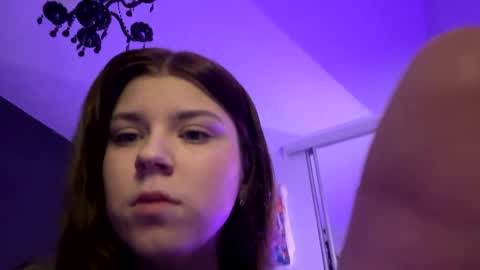 Molly   Emily online show from 02-07-25, 10:30