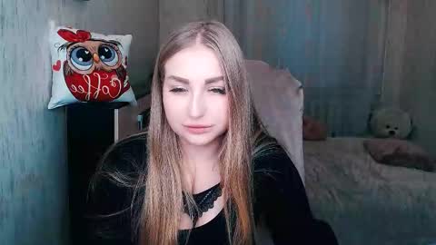 Snapshot of _kittyboo chatting on 01-15-26, 07:02 Aleksa online show from 01-15-26, 07:02