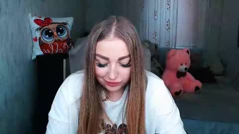 Snapshot of _kittyboo chatting on 03-02-26, 07:15 Aleksa online show from 03-02-26, 07:15