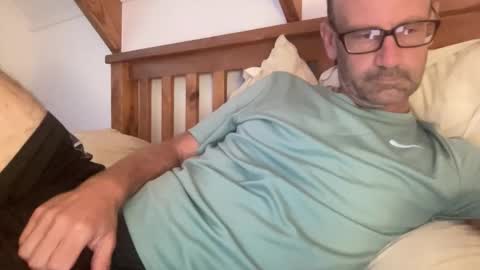 Kiwi online show from 03-25-26, 09:10