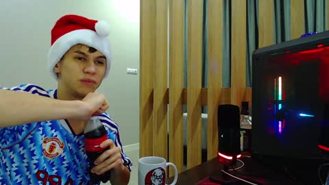 Snapshot of _kurt chatting on 12-29-24, 06:16 Kurt online show from 12-29-24, 06:16