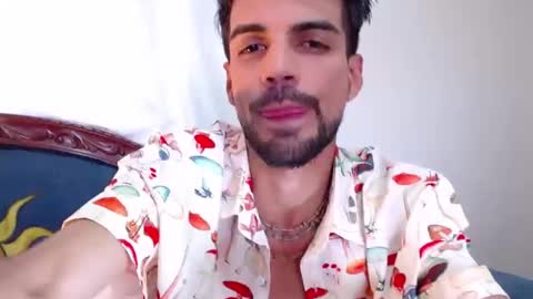 KURT online show from 10-22-25, 02:28