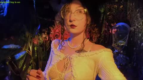 Lady Luna online show from 05-11-26, 10:40