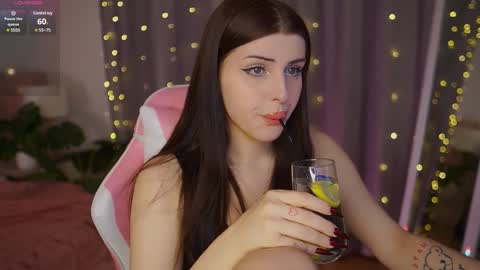 Snapshot of _lala_land_ chatting on 01-22-25, 11:45 Im sweet Lettie ntmu - online show from 01-22-25, 11:45