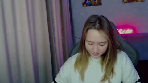 _lalune_ online show from 01-15-25, 06:54