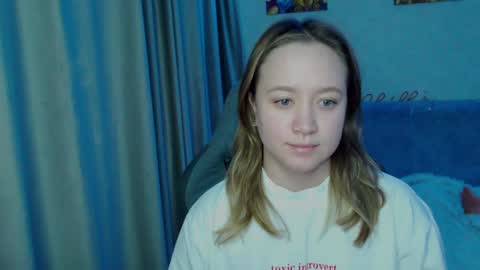 _lalune_ online show from 02-07-25, 01:04